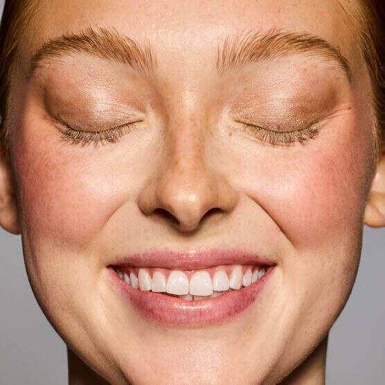 Máscara de Cílios Fenty Beauty Hella Thicc Volumizing